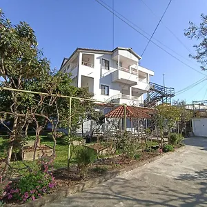 Kır Evi Osmani Dıraç