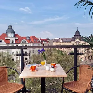 Kurfuerstendamm Hotel